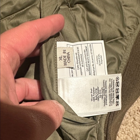 Olive Green Quilted Down Vest reversible size XL - Picture 4 of 8